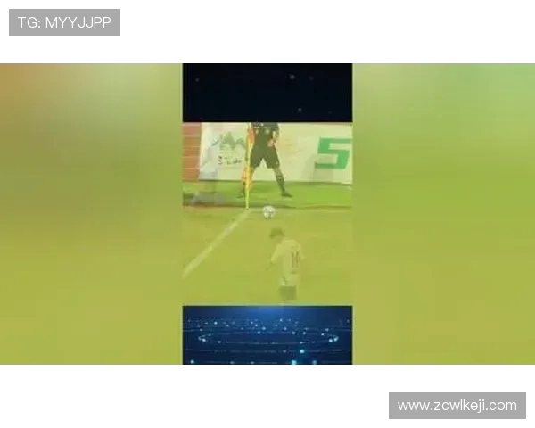 赣超赛事惊现神仙球 角球圆月弯刀直接破门 球员腹肌练得真棒 赣超赛事惊现神仙球 角球圆月弯刀直接破门 球员腹肌练得真棒
